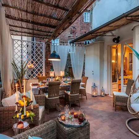Panoramic Living In The Heart Of Apartment *
