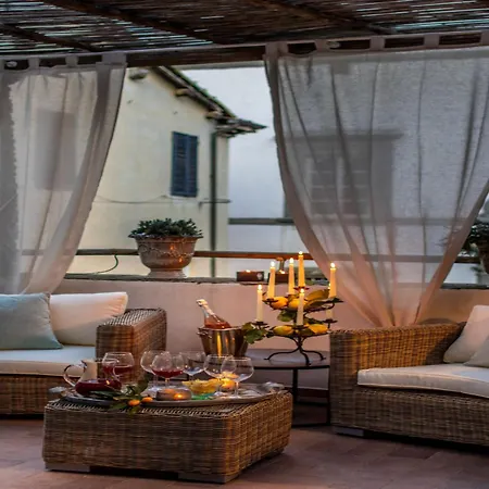 Panoramic Living In The Heart Of